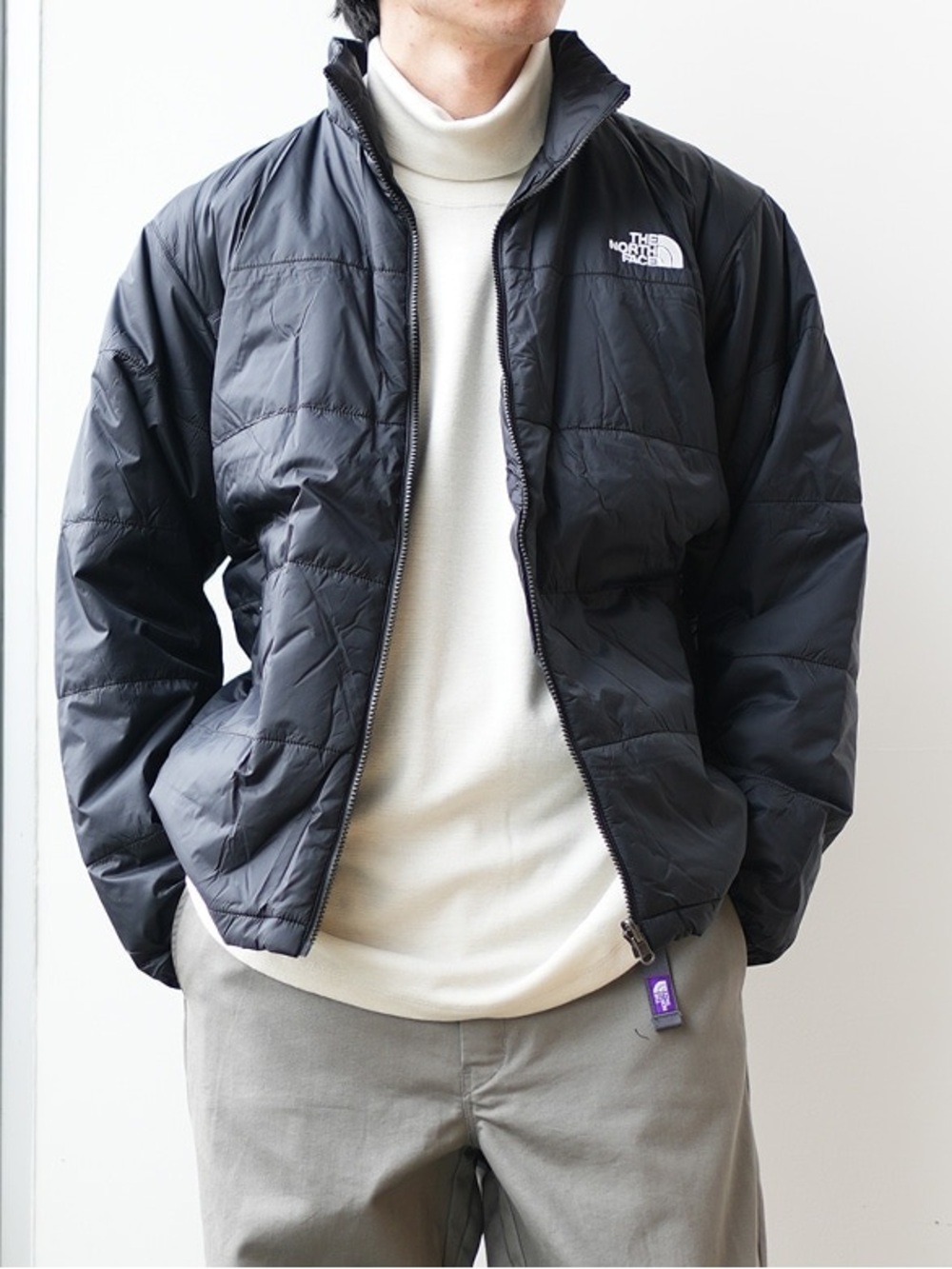 The North Face Bombay Hyvent Lightweight Puffer Jacket Black Size Men’s Large